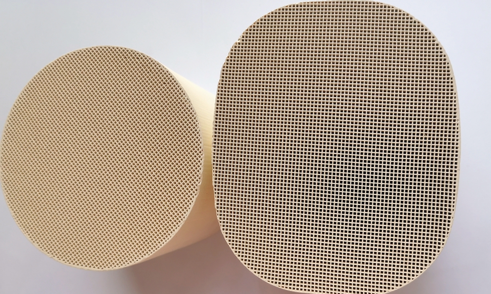 What’s the Function of Ceramic Catalyst Substrate PingXiang