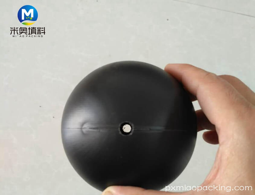 Plastic-Ball